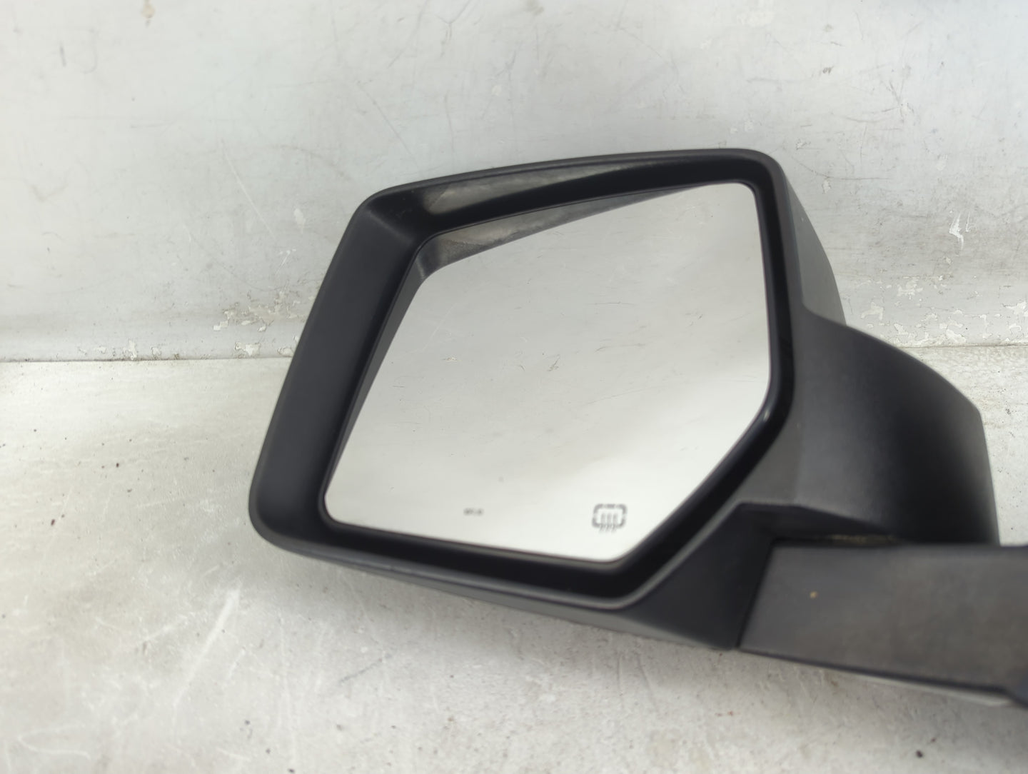 2008-2012 Jeep Liberty Driver Side View Mirror - Left Door Mirror OEM Used - Oemusedautoparts1.com