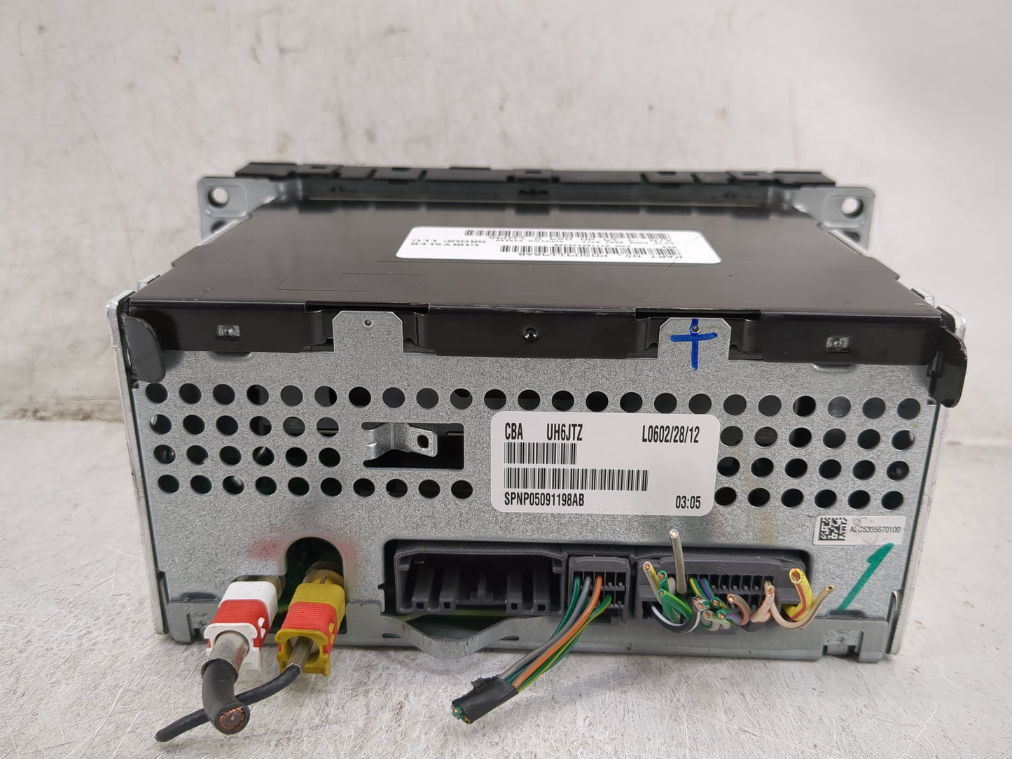 2012 Jeep Liberty Radio AM FM Cd Player Receiver Replacement P/N:P05091198AB Fits Fits 2013 2014 2017 OEM Used Auto Parts - 