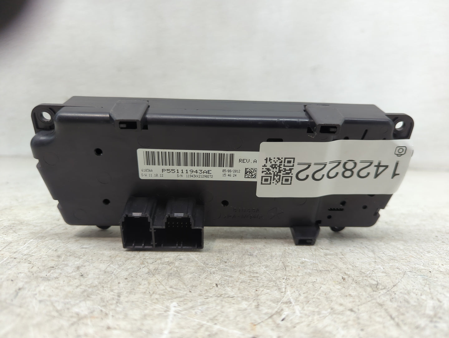 2010-2012 Jeep Liberty Climate Control Module Temperature AC/Heater Replacement P/N:P55111943AE Fits Fits 2010 2011 2012 OEM