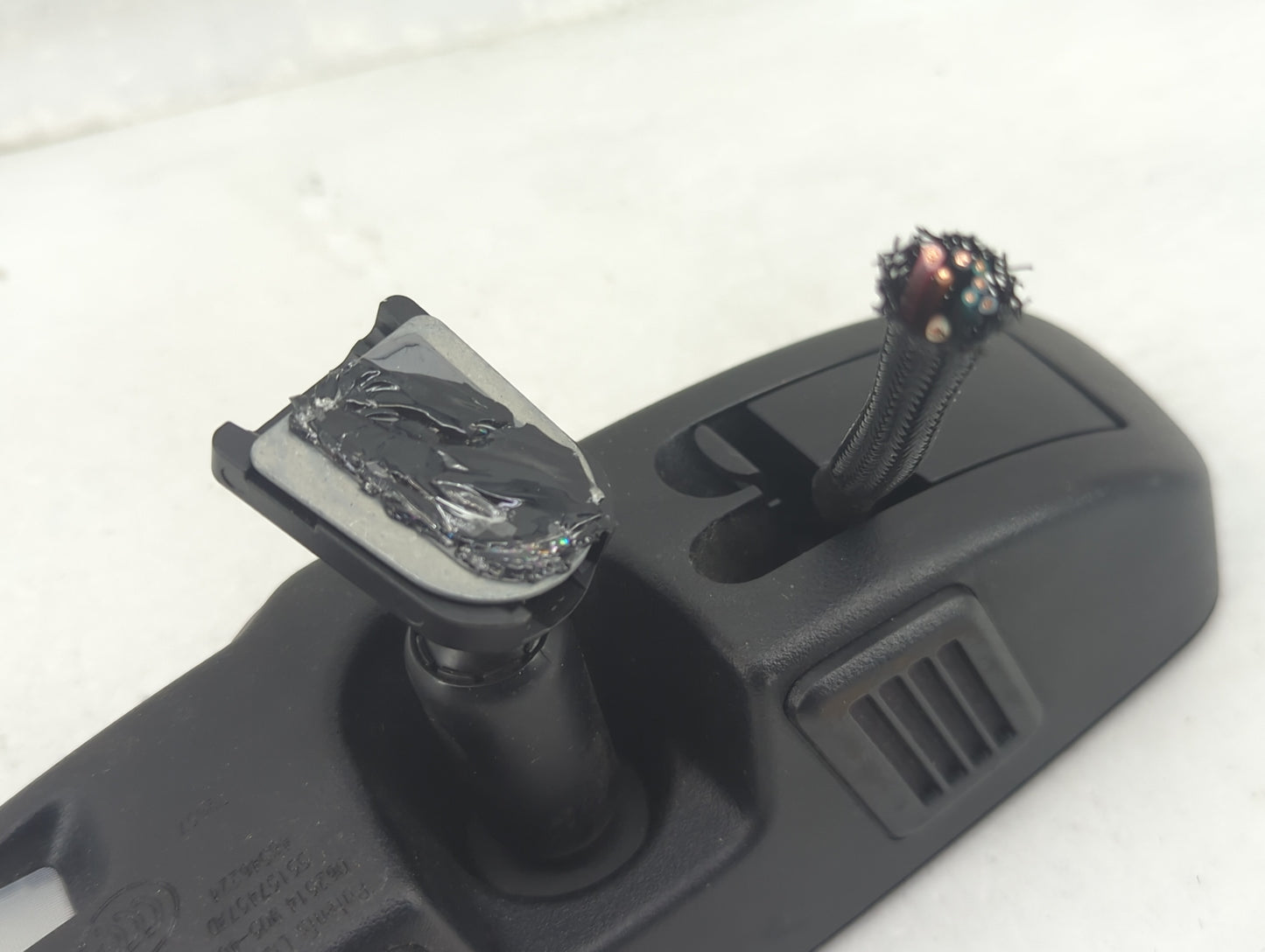 2011-2012 Jeep Liberty Interior Rear View Mirror Replacement OEM P/N:55157457AC Fits Fits 2010 2011 2012 2013 2014 2015 2016
