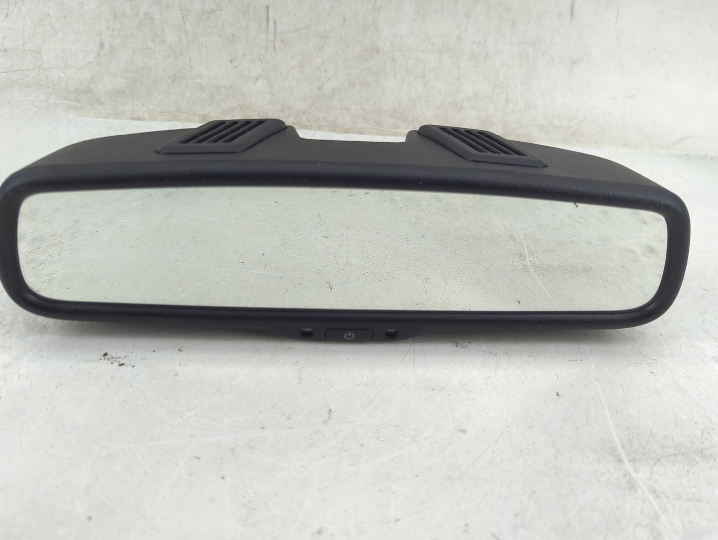 2011-2012 Jeep Liberty Interior Rear View Mirror Replacement OEM P/N:55157457AC Fits Fits 2010 2011 2012 2013 2014 2015 2016