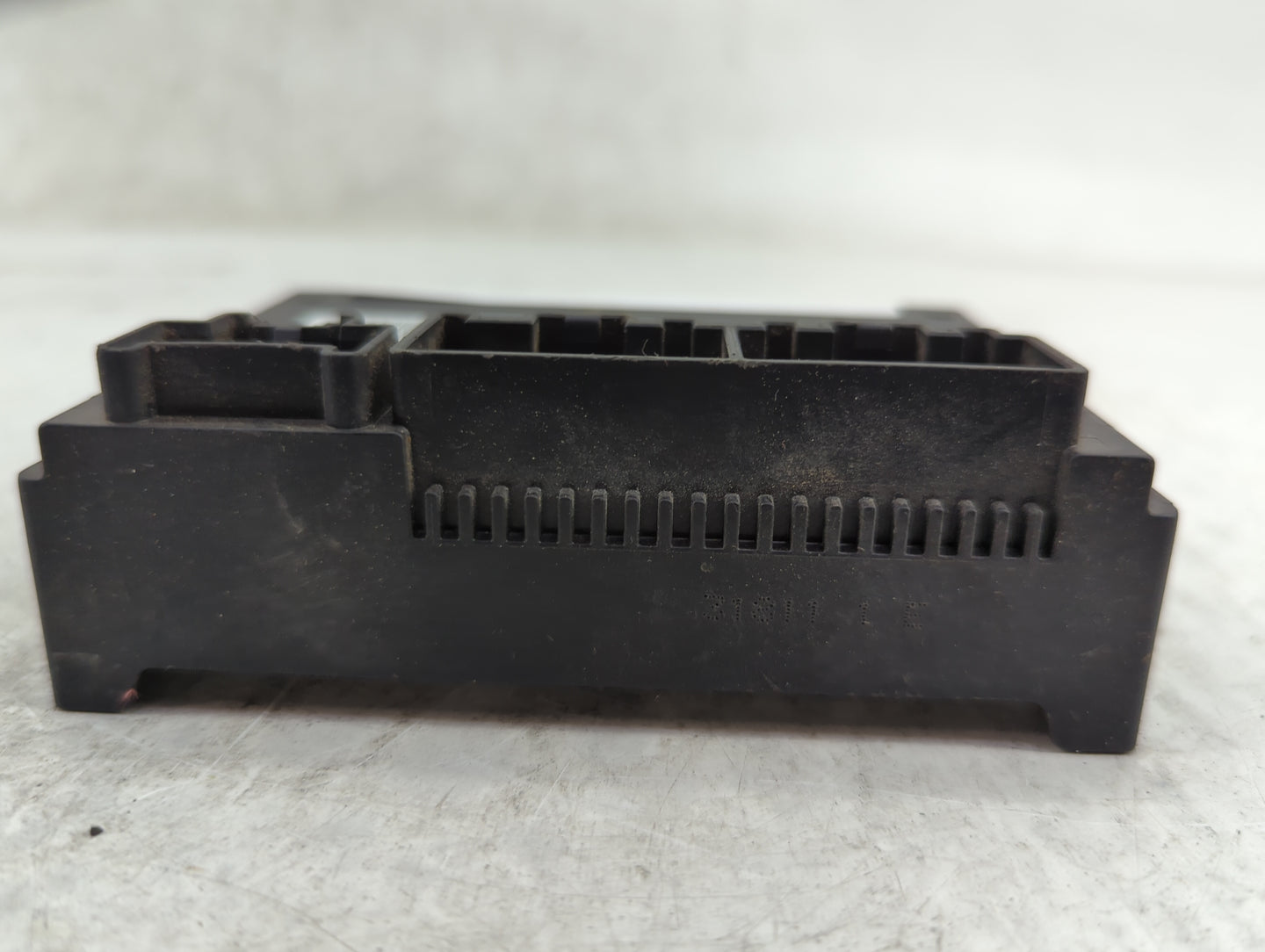 2011-2012 Jeep Liberty Transfer Case Control Module - Oemusedautoparts1.com