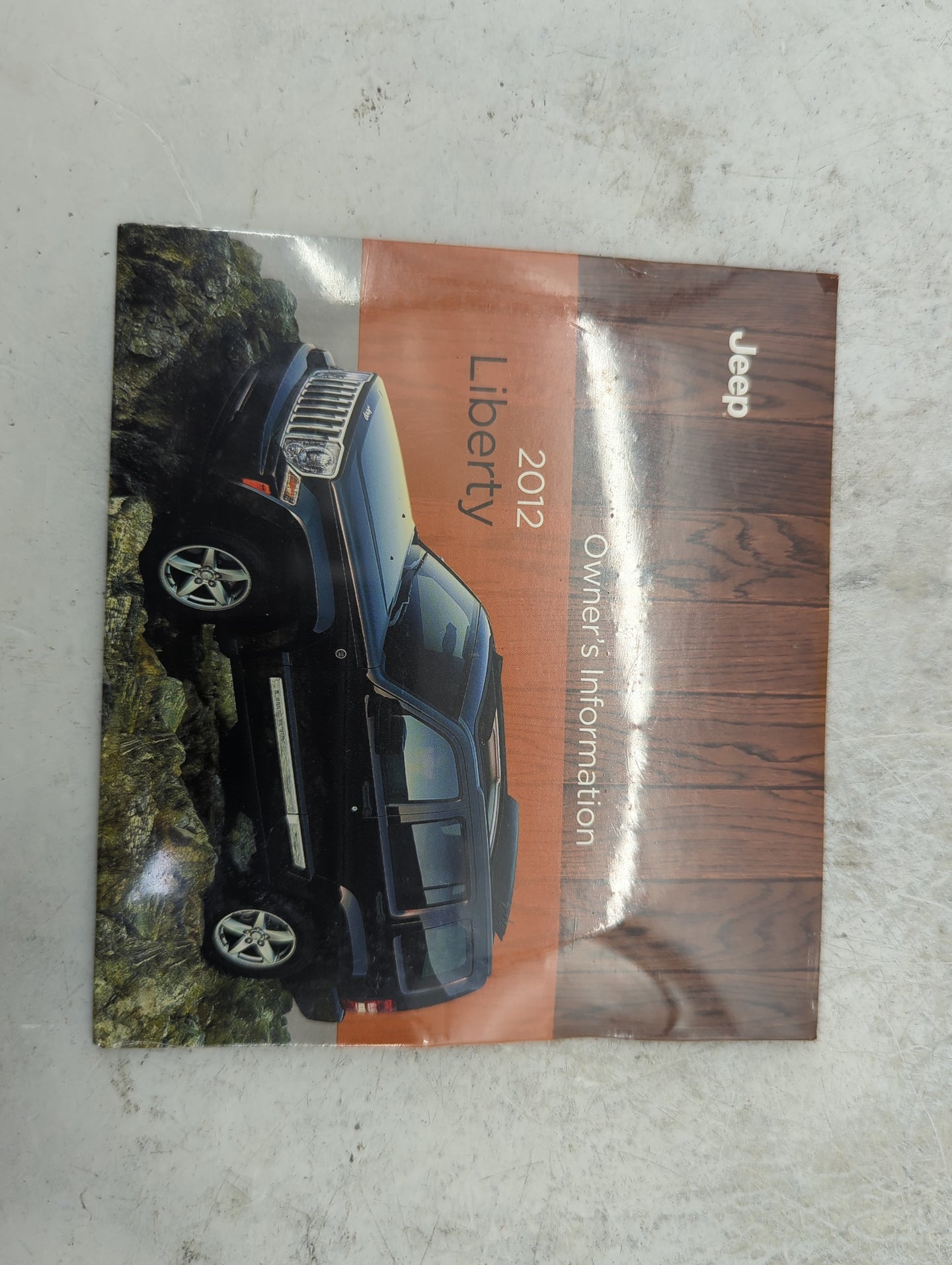 2012 Jeep Liberty Owners Manual Book Guide P/N:12KK74-926-AA OEM Used Auto Parts - Oemusedautoparts1.com