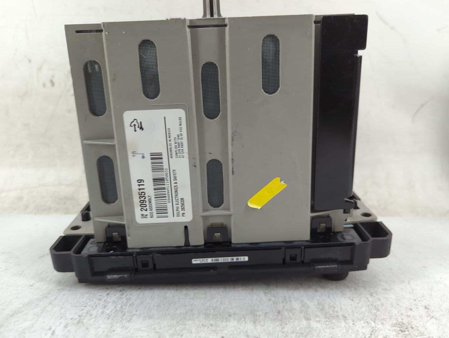 2012 Jeep Liberty Radio AM FM Cd Player Receiver Replacement P/N:20935119 28256339 Fits OEM Used Auto Parts - Oemusedautopar
