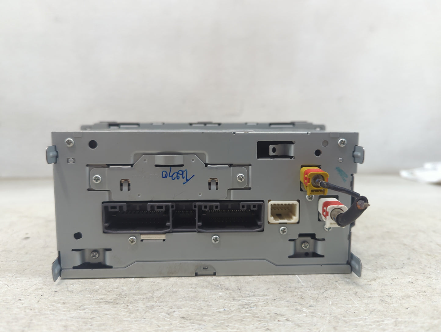 2011 Jeep Liberty Radio AM FM Cd Player Receiver Replacement P/N:P05091170AA Fits Fits 2008 2009 2010 2014 OEM Used Auto Par