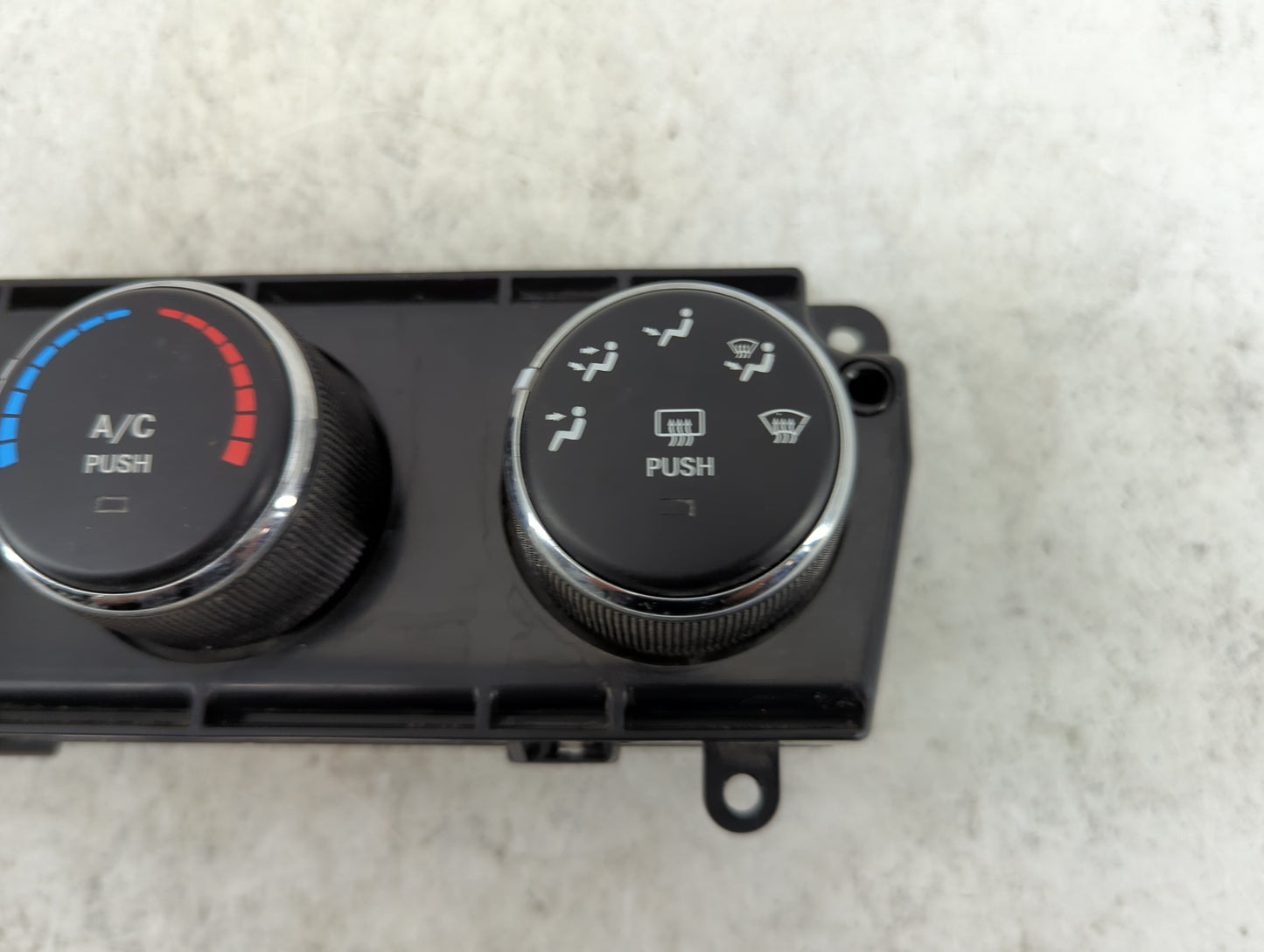 2010-2012 Jeep Liberty Climate Control Module Temperature AC/Heater Replacement P/N:P55111943AD Fits Fits 2010 2011 2012 OEM