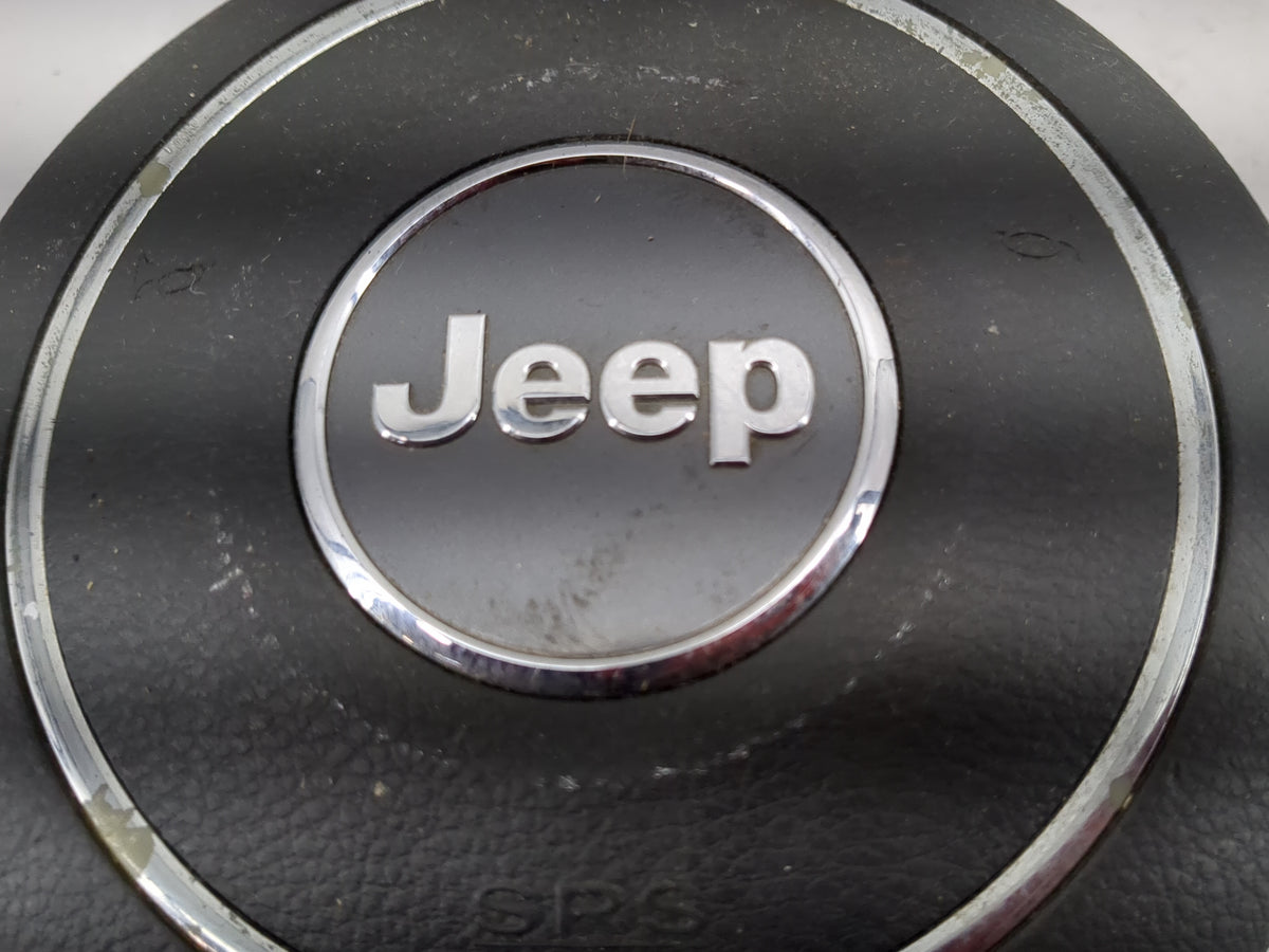 2012 Jeep Liberty Air Bag Driver Left Steering Wheel Mounted 1498899 - Oemusedautoparts1.com