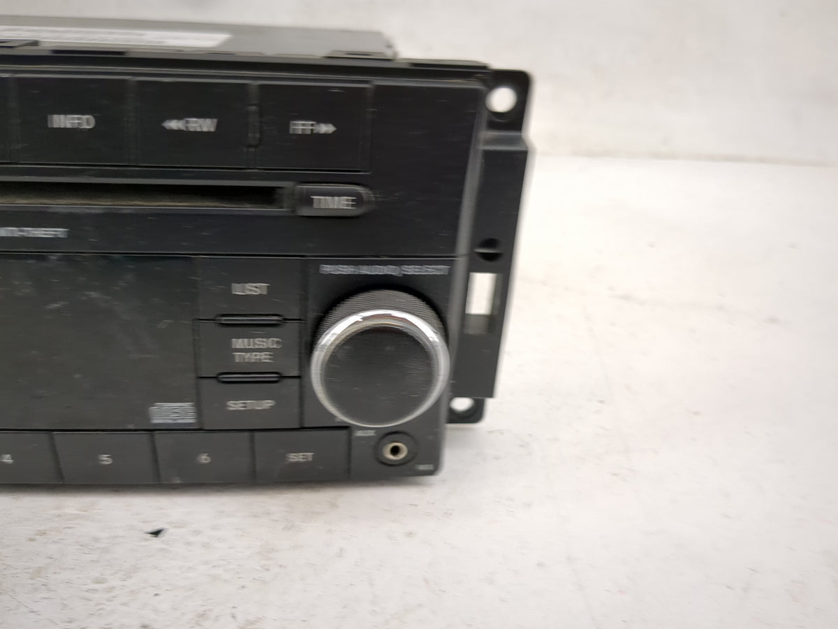 2012 Jeep Liberty Radio AM FM Cd Player Receiver Replacement P/N:P05091164AB Fits Fits 2013 2014 OEM Used Auto Parts - Oemus