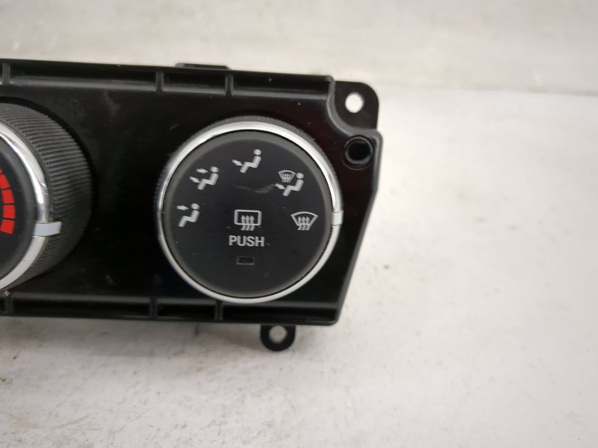 2012 Jeep Liberty Climate Control Module Temperature AC/Heater Replacement P/N:P55111943AE Fits OEM Used Auto Parts - Oemuse