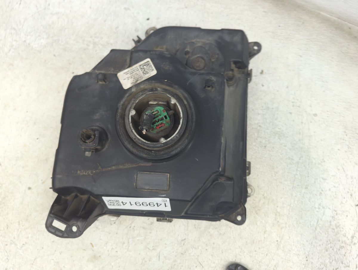 2012 Jeep Liberty Passenger Right Oem Head Light Headlight Lamp 1499914 - Oemusedautoparts1.com