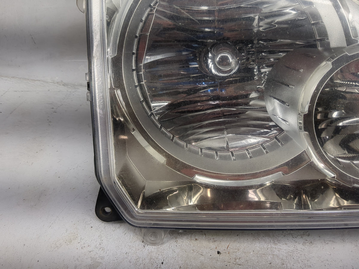 2012 Jeep Liberty Driver Left Oem Head Light Headlight Lamp 1501018 - Oemusedautoparts1.com