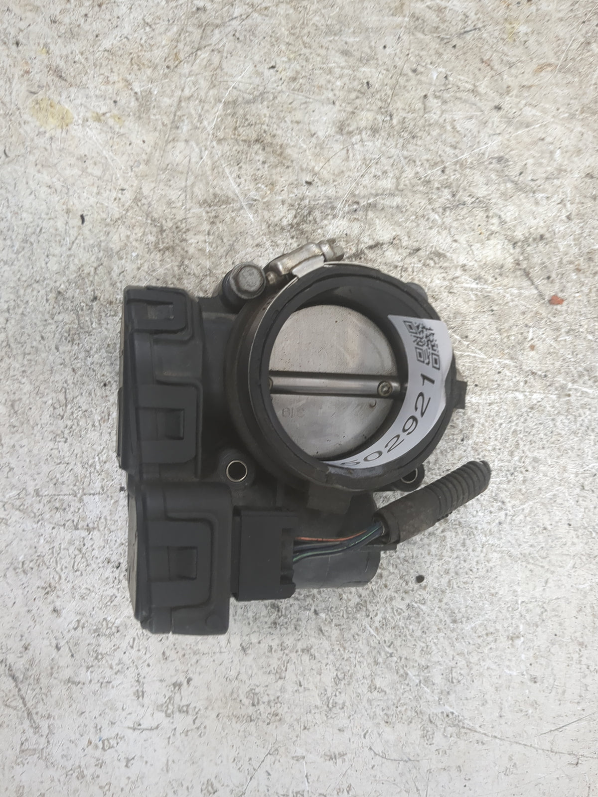 2007-2012 Jeep Liberty Throttle Body P/N:04861661AB 0230750203 Fits Fits 2007 2008 2009 2010 2011 2012 OEM Used Auto Parts -