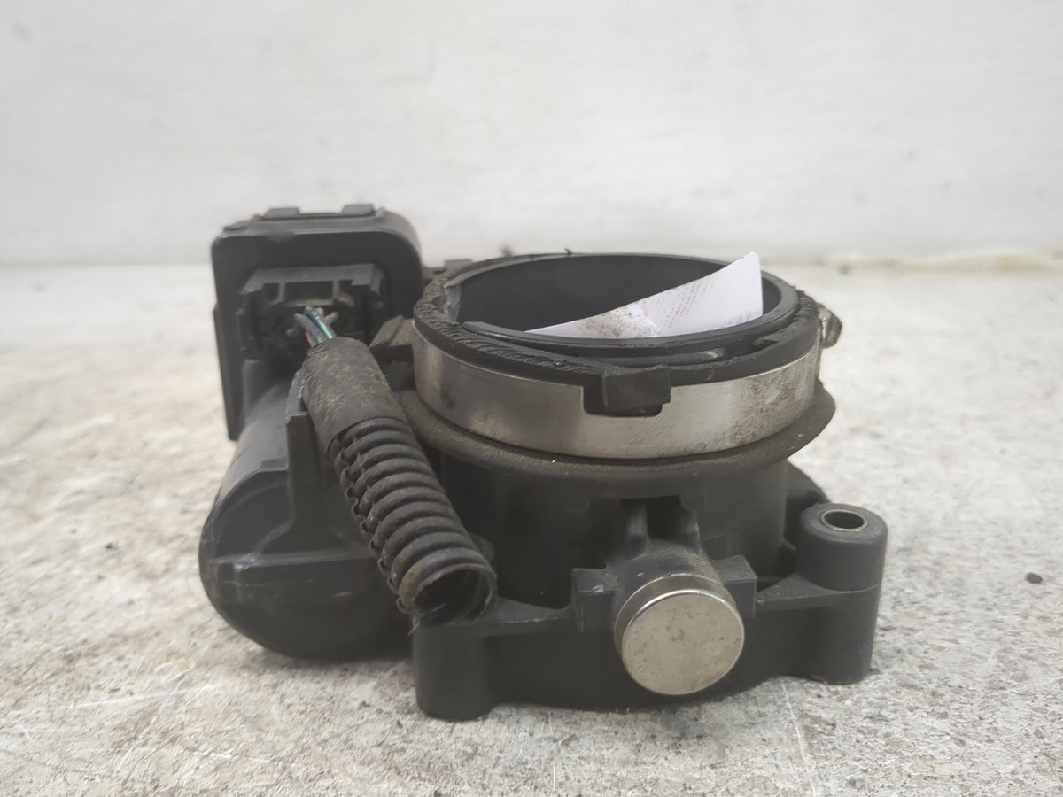 2007-2012 Jeep Liberty Throttle Body P/N:04861661AB 0230750203 Fits Fits 2007 2008 2009 2010 2011 2012 OEM Used Auto Parts -