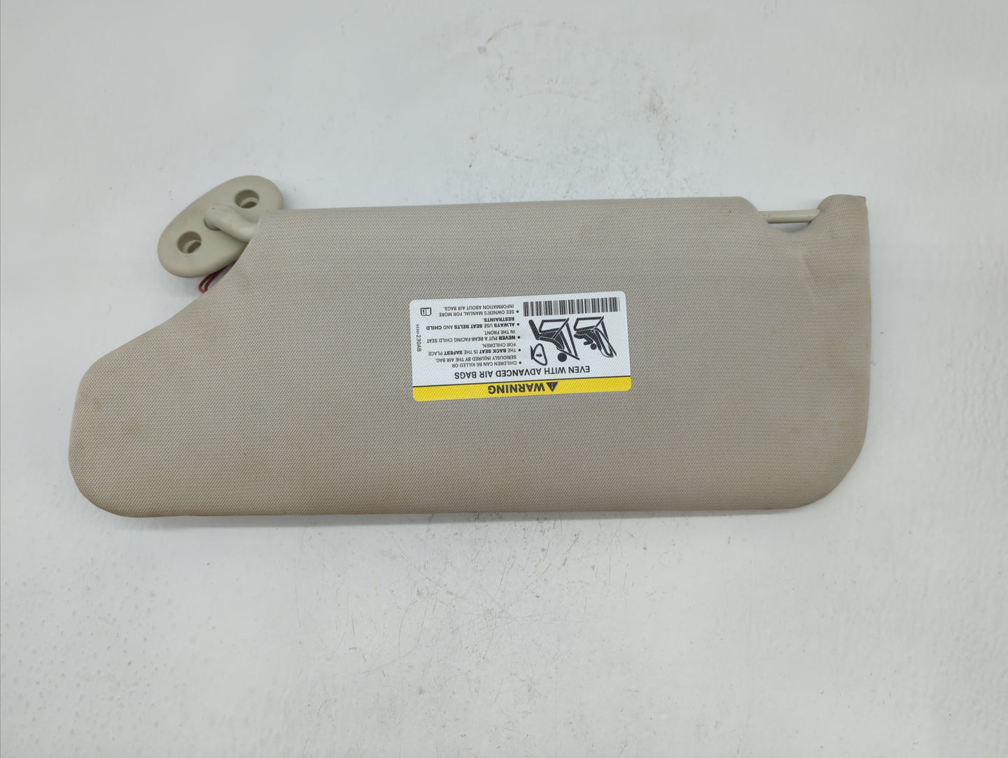 2008-2012 Jeep Liberty Sun Visor Shade Replacement Passenger Right Mirror Fits Fits 2008 2009 2010 2011 2012 OEM Used Auto P