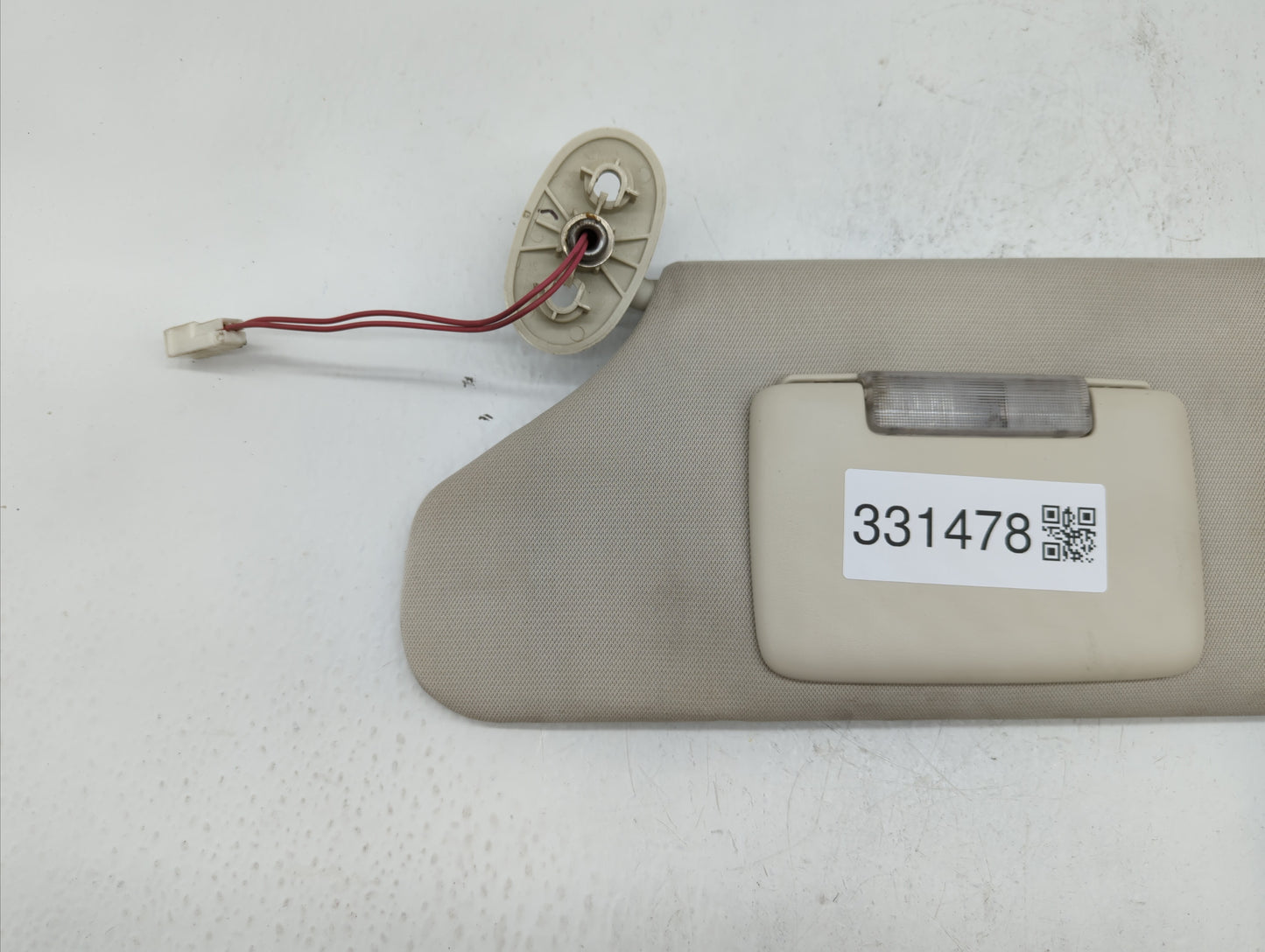 2008-2012 Jeep Liberty Sun Visor Shade Replacement Driver Left Mirror Fits Fits 2008 2009 2010 2011 2012 OEM Used Auto Parts