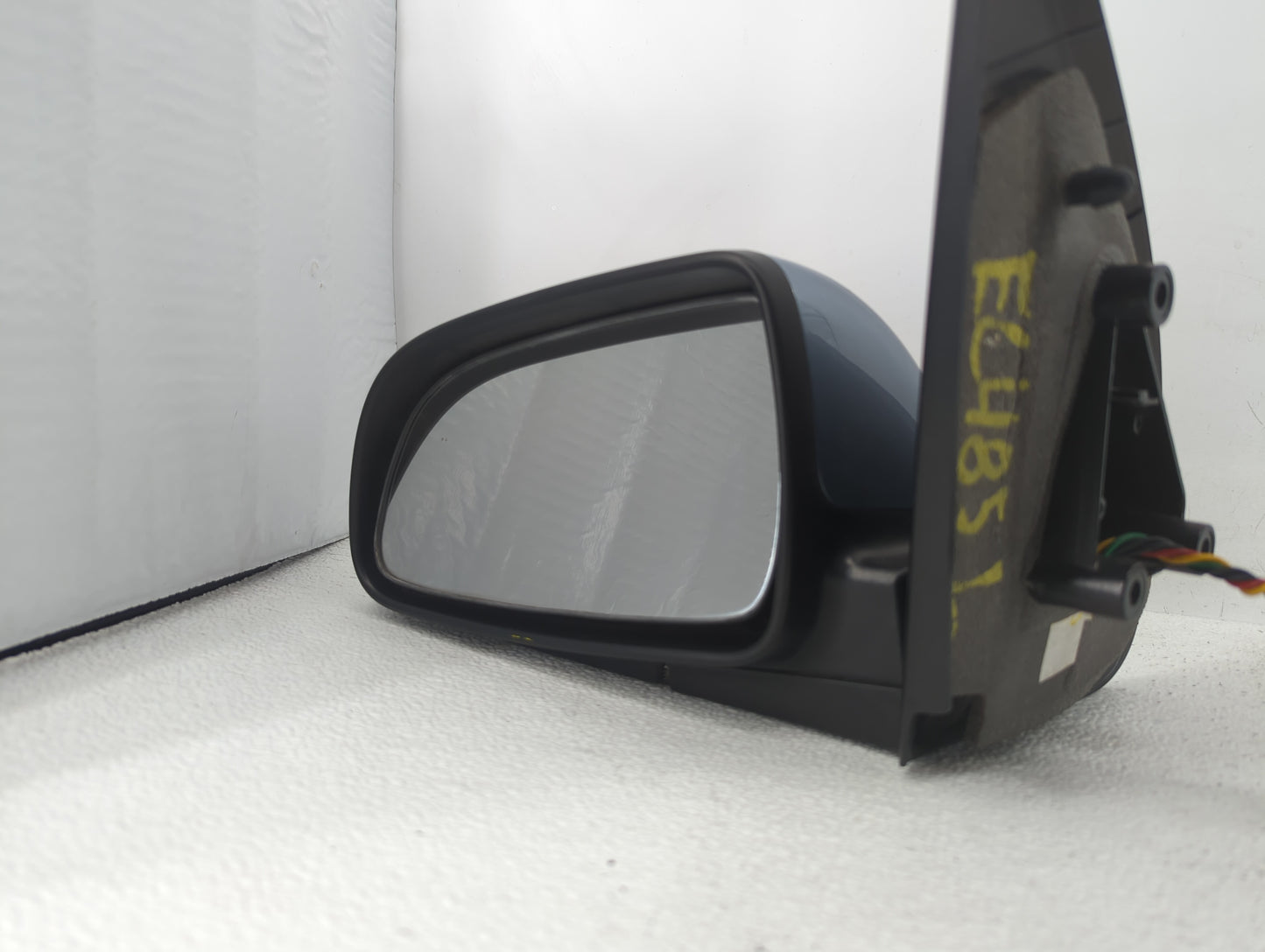 2008-2012 Jeep Liberty Driver Side View Mirror - Left Door Mirror OEM Used - Oemusedautoparts1.com