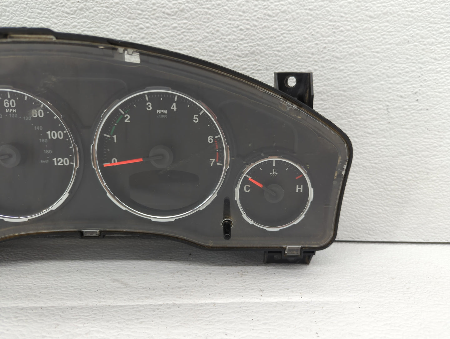 2012 Jeep Liberty Instrument Cluster Speedometer Gauges P/N:P05172920AE Fits OEM Used Auto Parts - Oemusedautoparts1.com