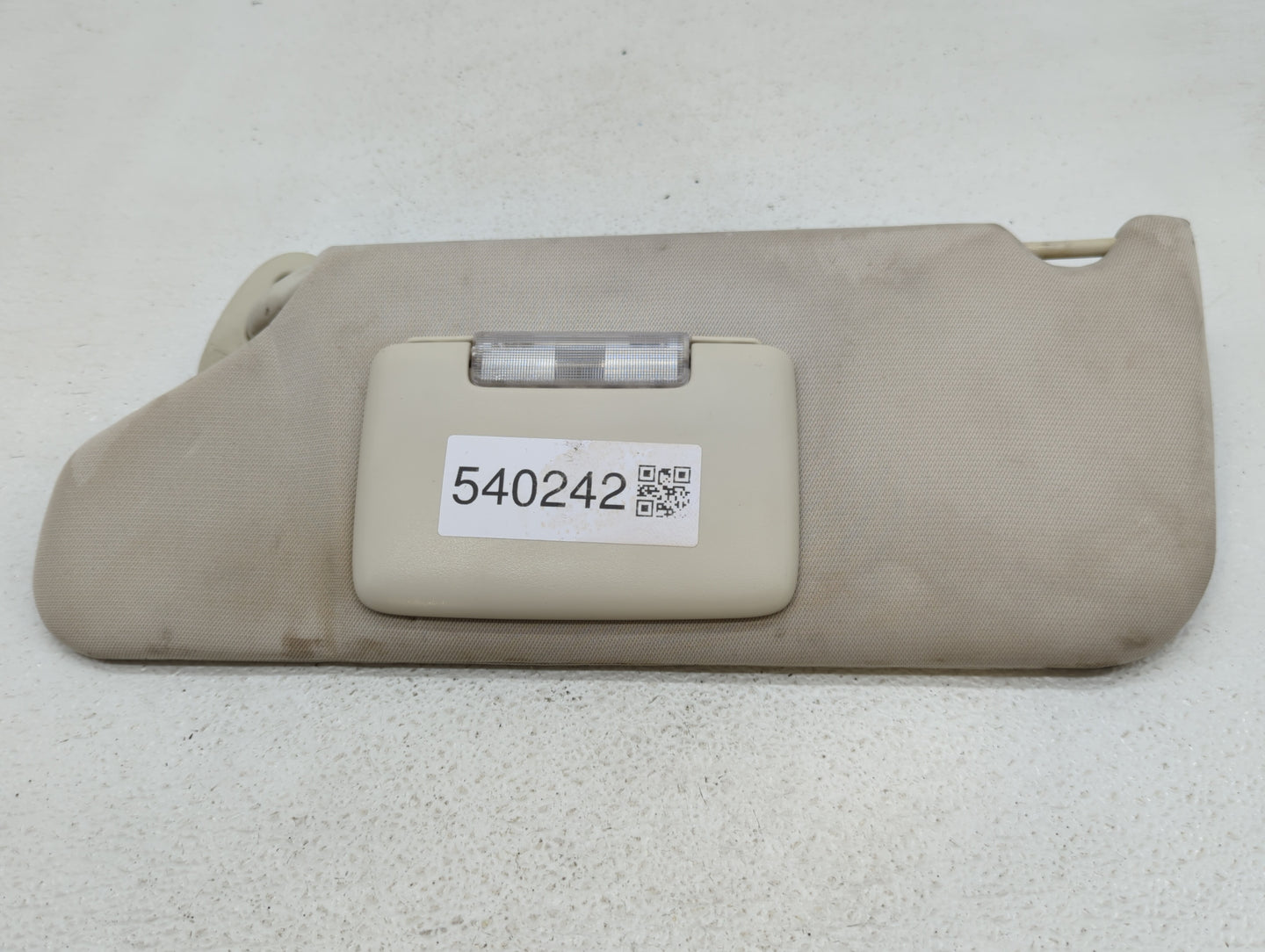 2008-2012 Jeep Liberty Sun Visor Shade Replacement Driver Left Mirror Fits Fits 2008 2009 2010 2011 2012 OEM Used Auto Parts