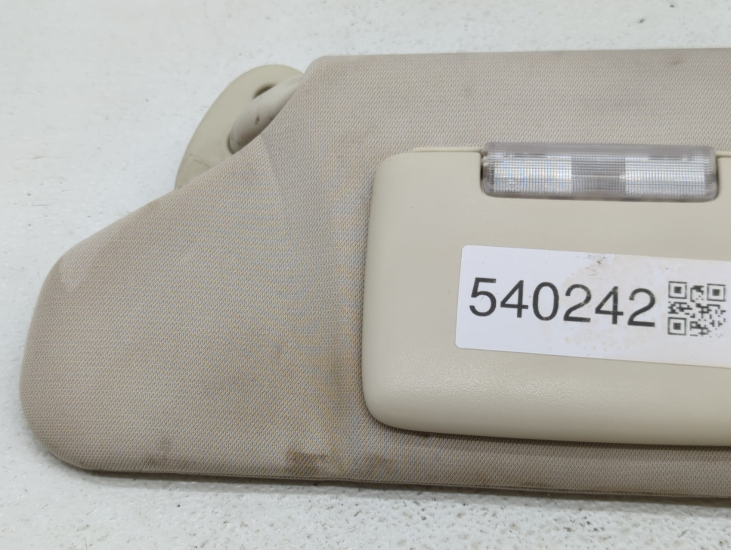2008-2012 Jeep Liberty Sun Visor Shade Replacement Driver Left Mirror Fits Fits 2008 2009 2010 2011 2012 OEM Used Auto Parts