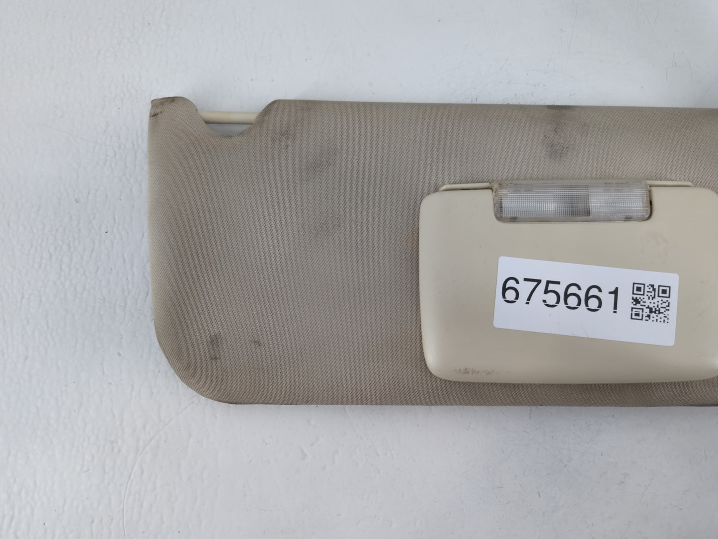 2008-2012 Jeep Liberty Sun Visor Shade Replacement Passenger Right Mirror Fits Fits 2008 2009 2010 2011 2012 OEM Used Auto P