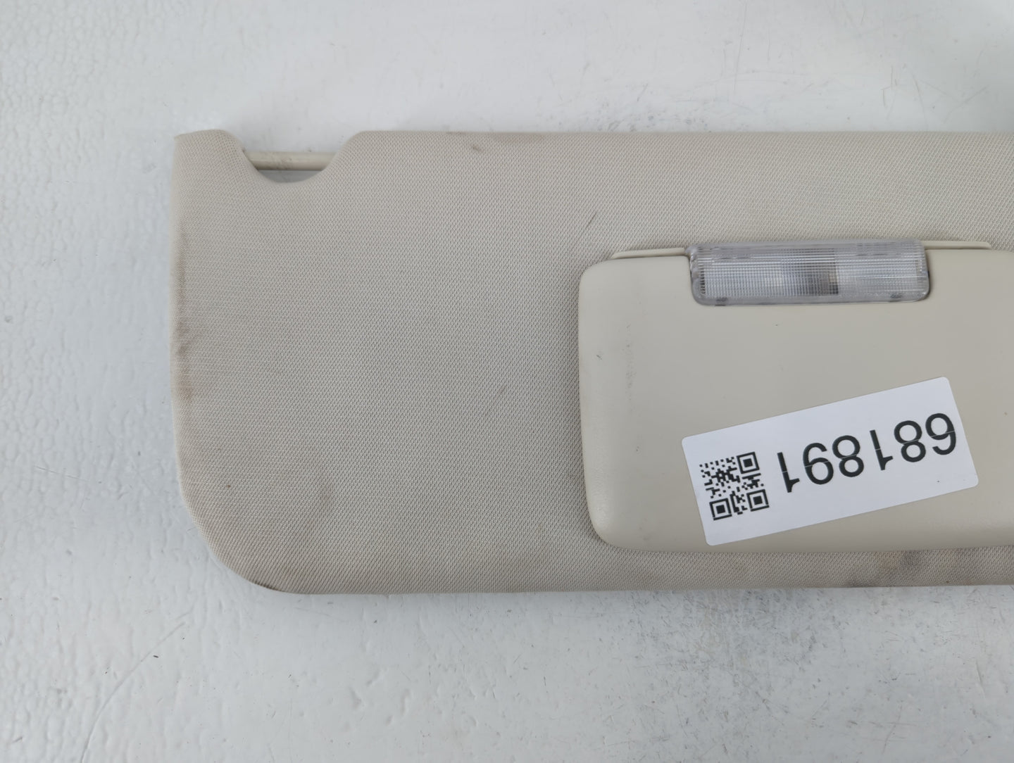 2008-2012 Jeep Liberty Sun Visor Shade Replacement Passenger Right Mirror Fits Fits 2008 2009 2010 2011 2012 OEM Used Auto P