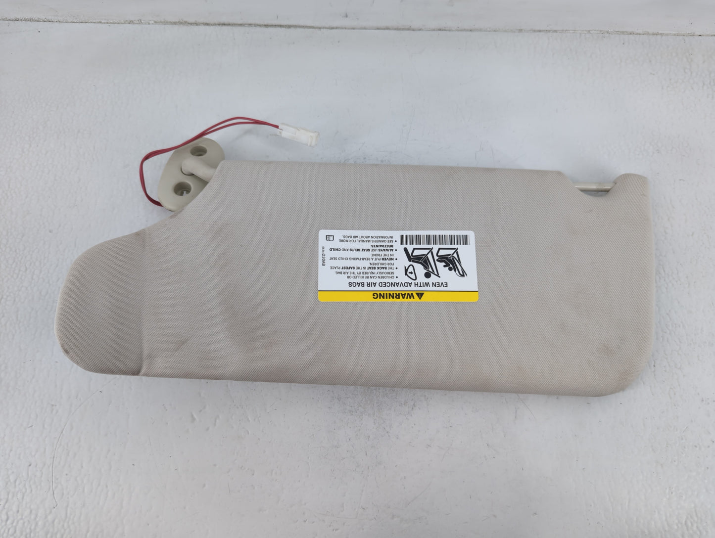 2008-2012 Jeep Liberty Sun Visor Shade Replacement Passenger Right Mirror Fits Fits 2008 2009 2010 2011 2012 OEM Used Auto P