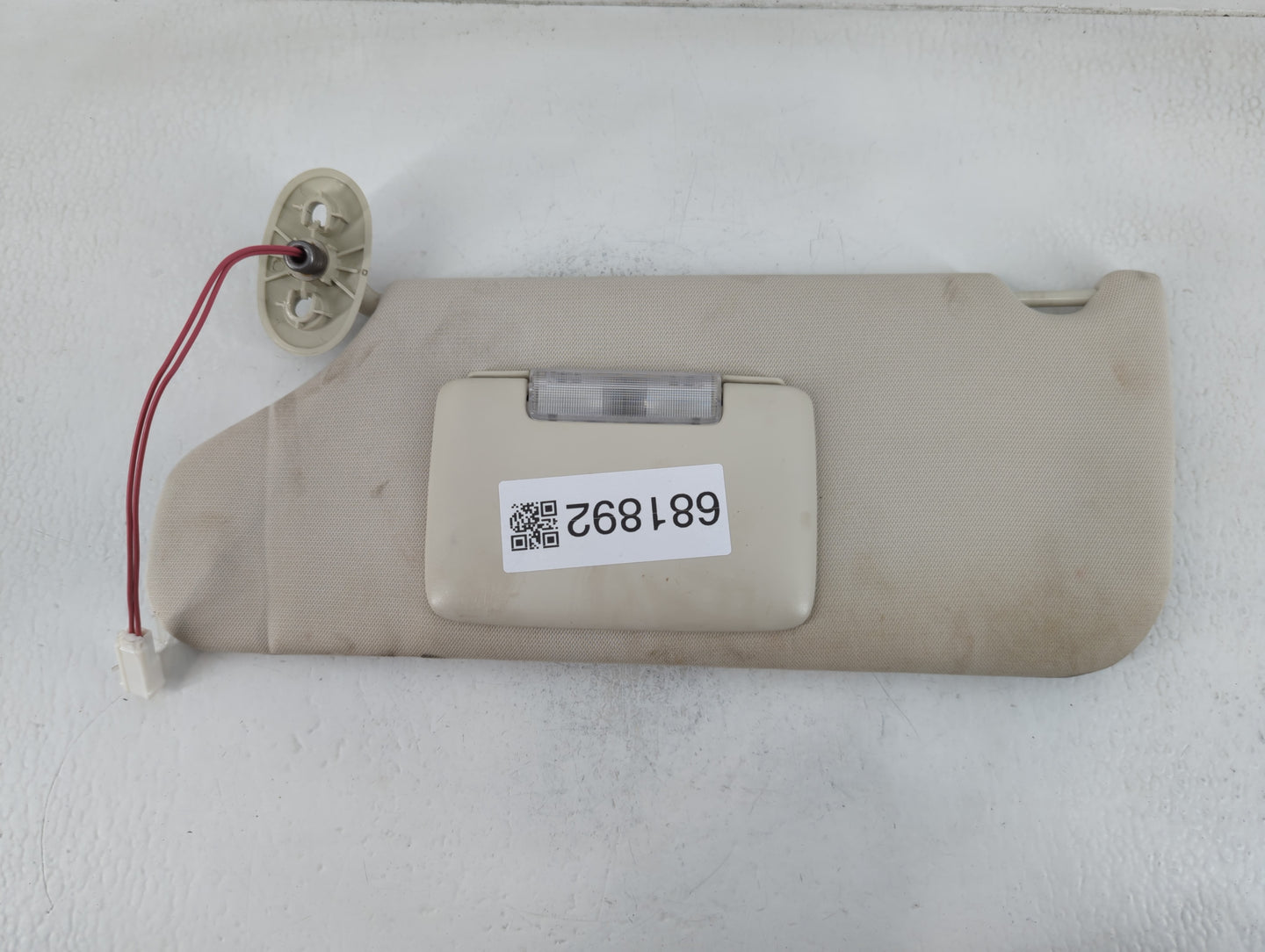 2008-2012 Jeep Liberty Sun Visor Shade Replacement Driver Left Mirror Fits Fits 2008 2009 2010 2011 2012 OEM Used Auto Parts