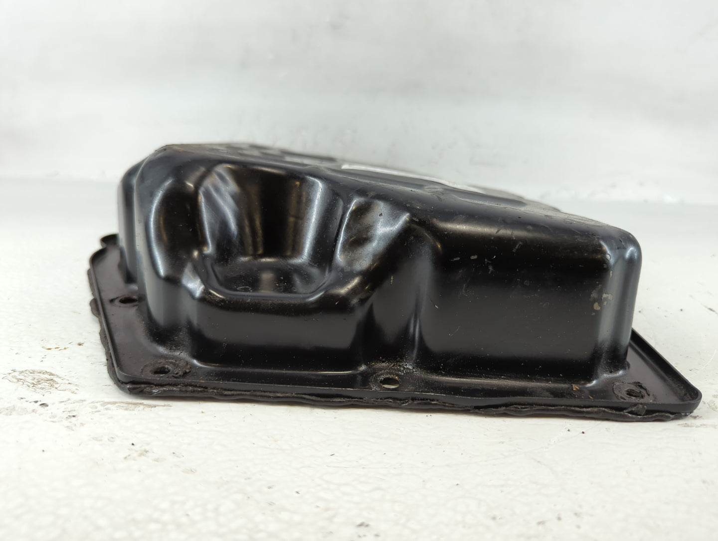 2004-2012 Jeep Liberty Engine Oil Pan Fits Fits 2004 2005 2006 2007 2008 2009 2010 2011 2012 OEM Used Auto Parts - Oemusedau