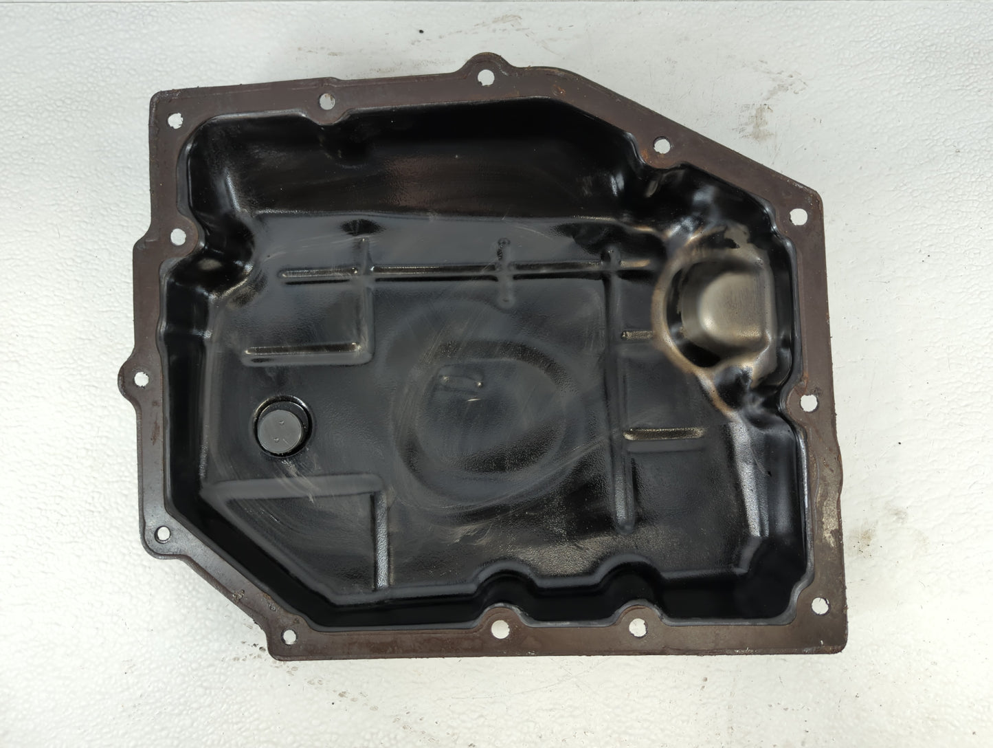 2004-2012 Jeep Liberty Engine Oil Pan Fits Fits 2004 2005 2006 2007 2008 2009 2010 2011 2012 OEM Used Auto Parts - Oemusedau