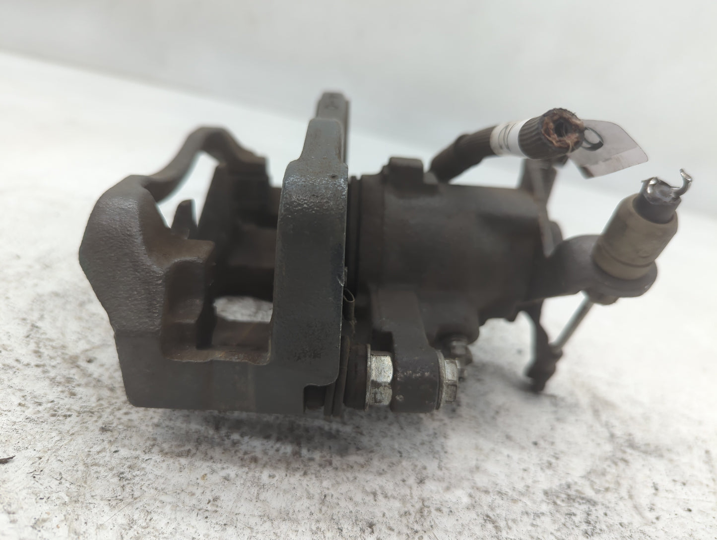 2008-2012 Jeep Liberty Front Driver Left Brake Caliper - Oemusedautoparts1.com