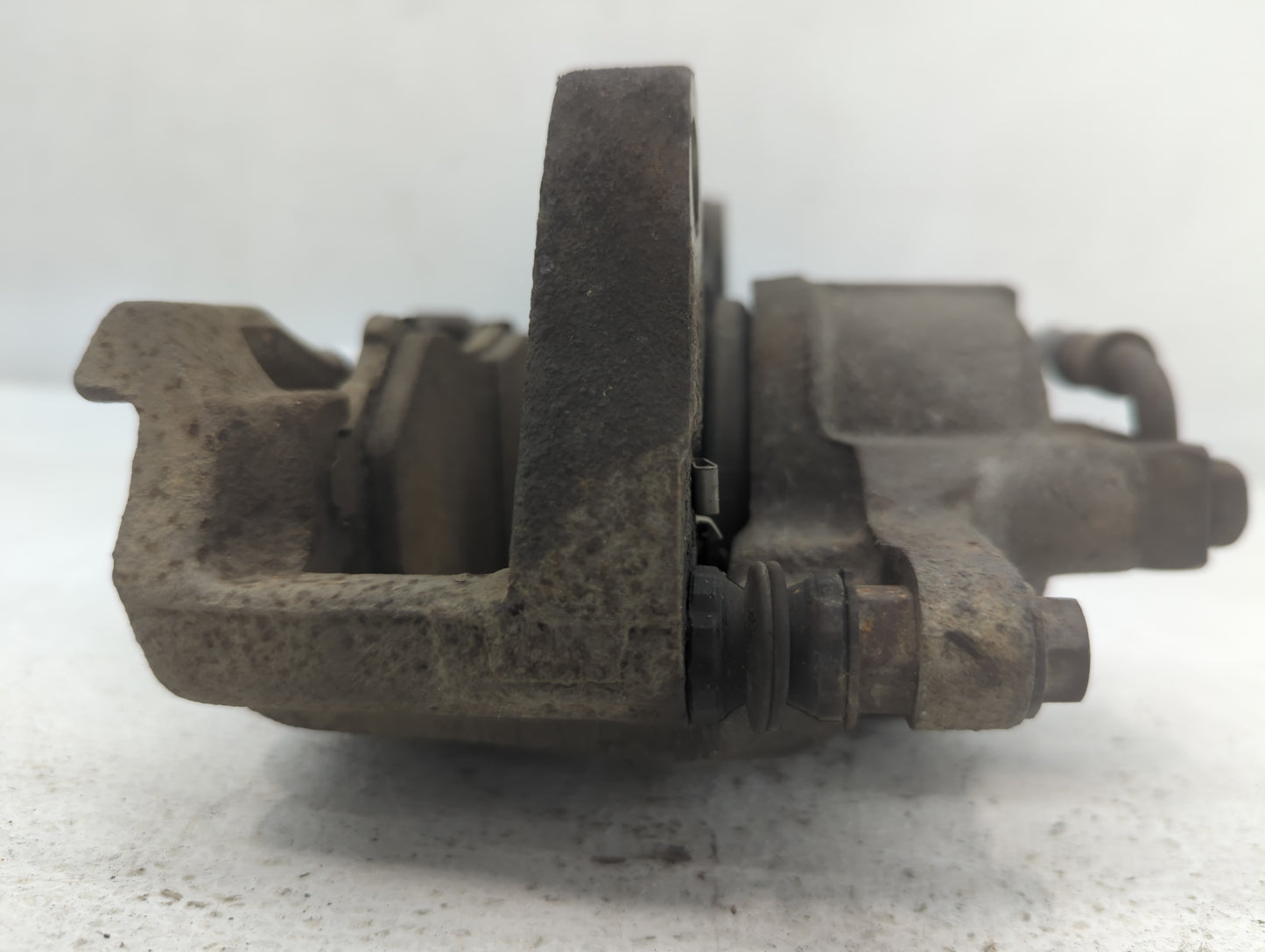 2008-2012 Jeep Liberty Front Passenger Right Brake Caliper - Oemusedautoparts1.com
