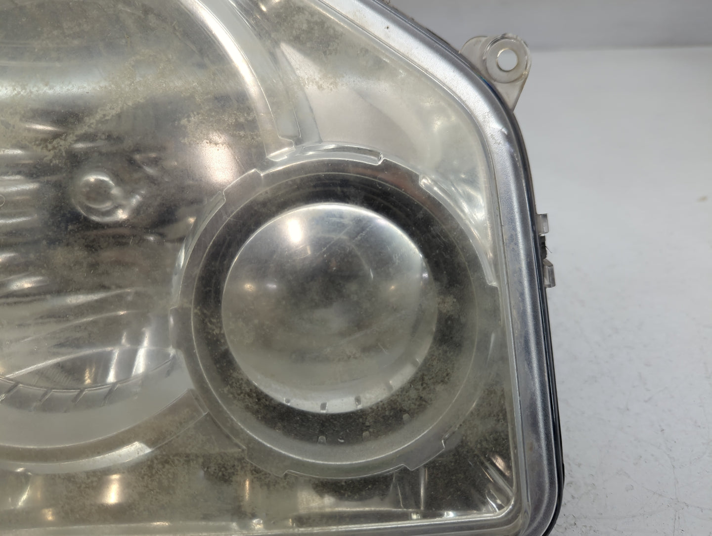 2008-2012 Jeep Liberty Driver Left Oem Head Light Headlight Lamp - Oemusedautoparts1.com