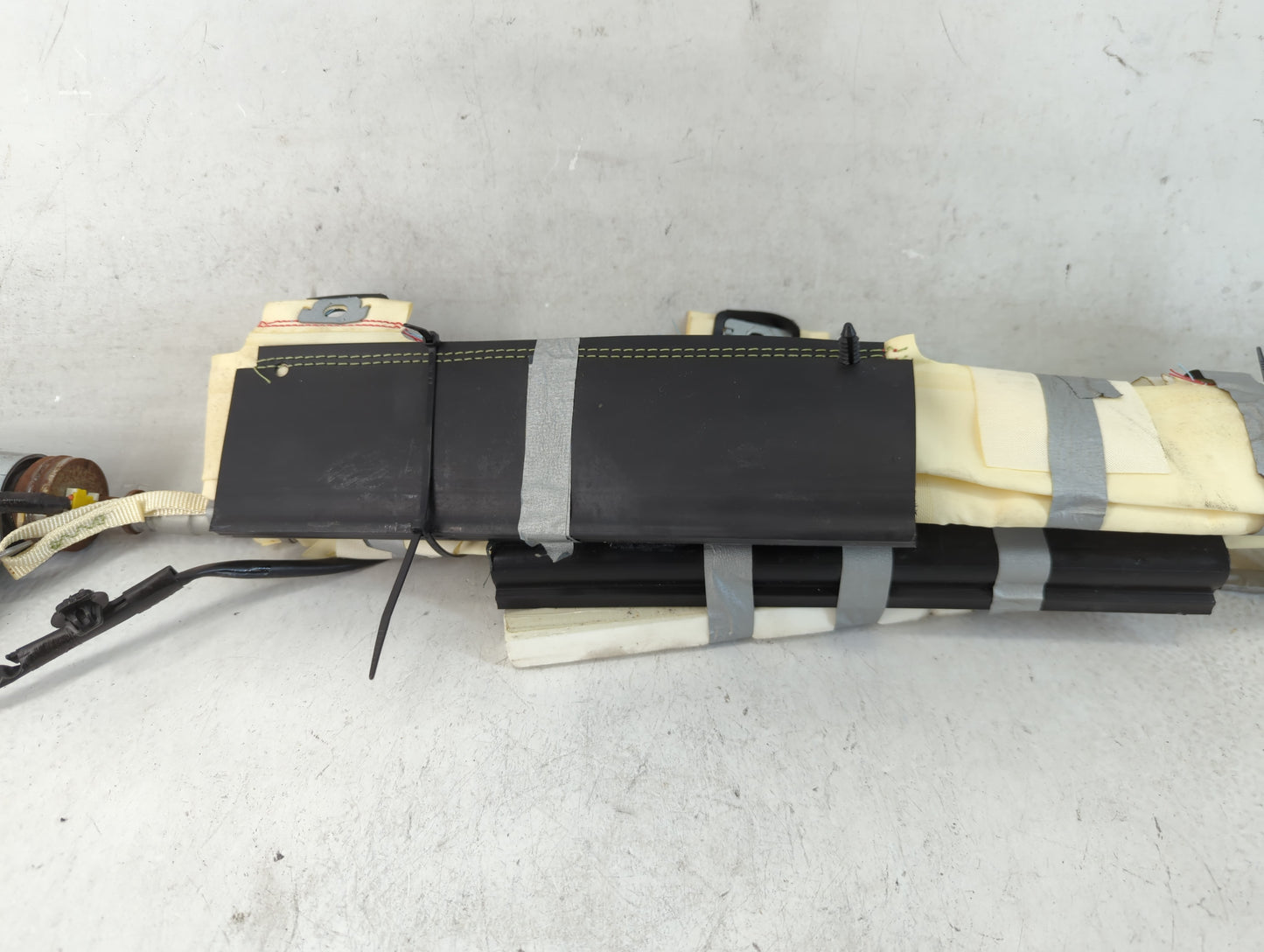 2012-2012 Jeep Liberty Driver Curtain Air Bag Oem - Oemusedautoparts1.com
