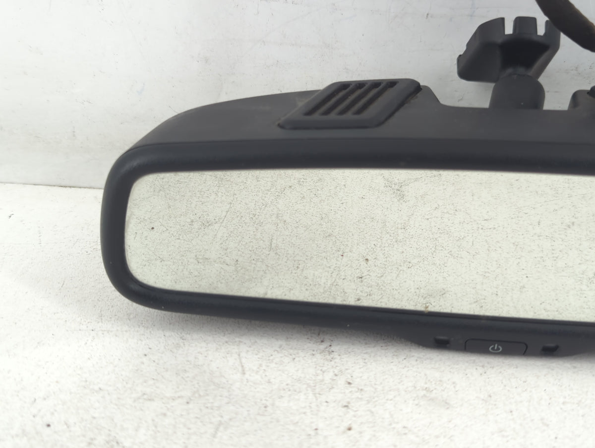 2011-2012 Jeep Liberty Interior Rear View Mirror Replacement OEM P/N:E11026130 Fits OEM Used Auto Parts - Oemusedautoparts1.
