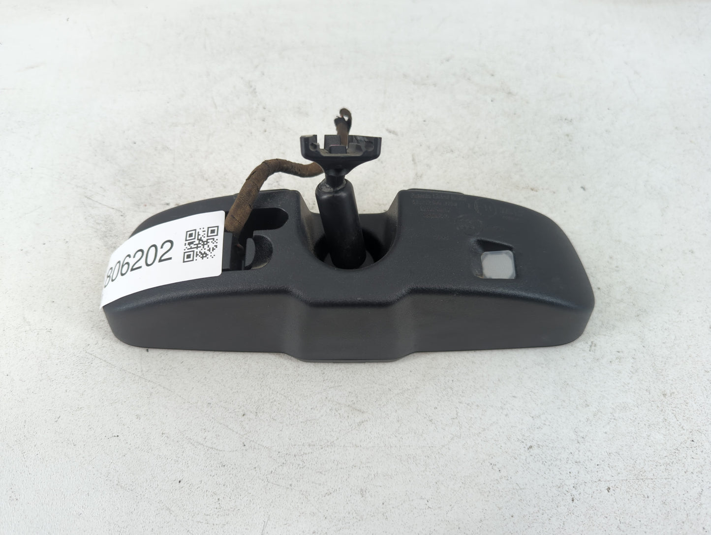 2011-2012 Jeep Liberty Interior Rear View Mirror Replacement OEM P/N:E11026130 Fits OEM Used Auto Parts - Oemusedautoparts1.