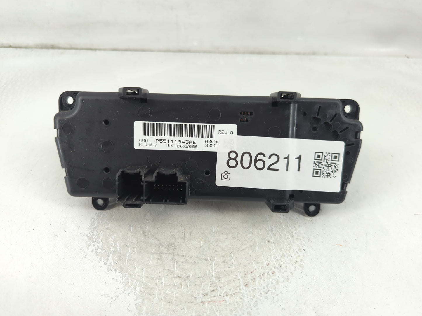 2012 Jeep Liberty Climate Control Module Temperature AC/Heater Replacement P/N:P55111943AE Fits OEM Used Auto Parts - Oemuse
