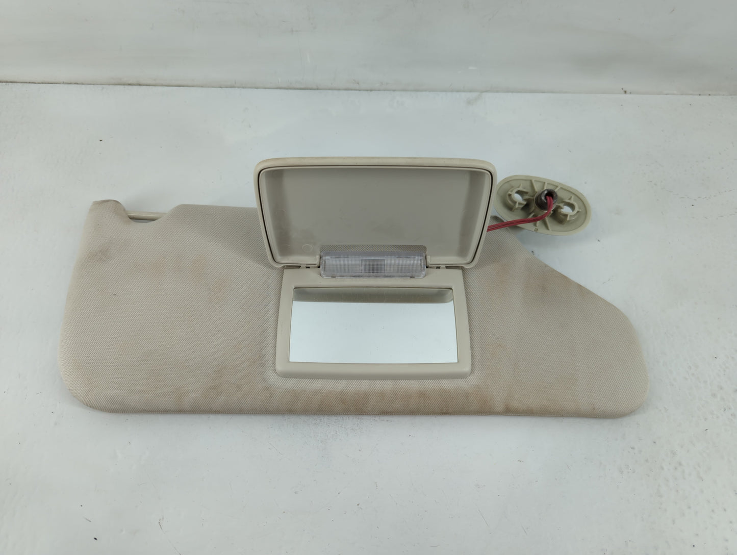 2008-2012 Jeep Liberty Sun Visor Shade Replacement Passenger Right Mirror Fits Fits 2008 2009 2010 2011 2012 OEM Used Auto P