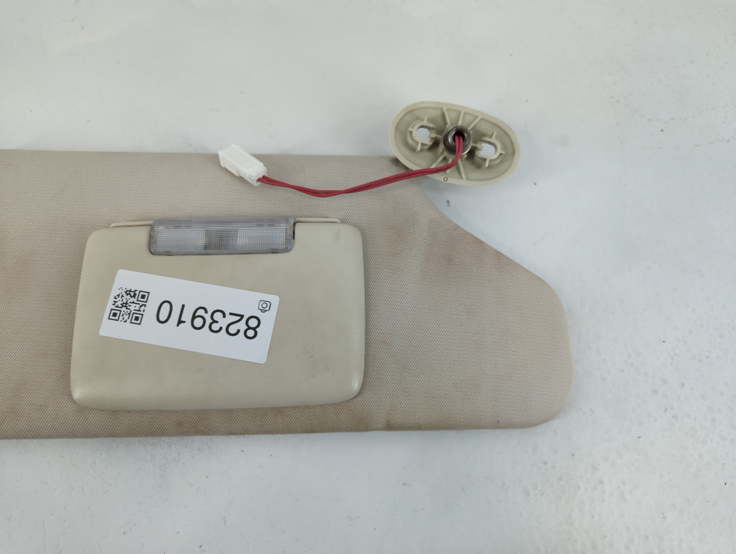 2008-2012 Jeep Liberty Sun Visor Shade Replacement Passenger Right Mirror Fits Fits 2008 2009 2010 2011 2012 OEM Used Auto P