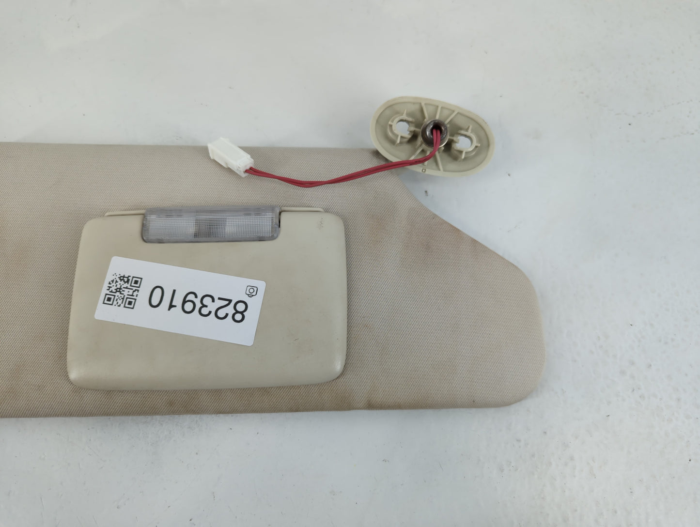2008-2012 Jeep Liberty Sun Visor Shade Replacement Passenger Right Mirror Fits Fits 2008 2009 2010 2011 2012 OEM Used Auto P