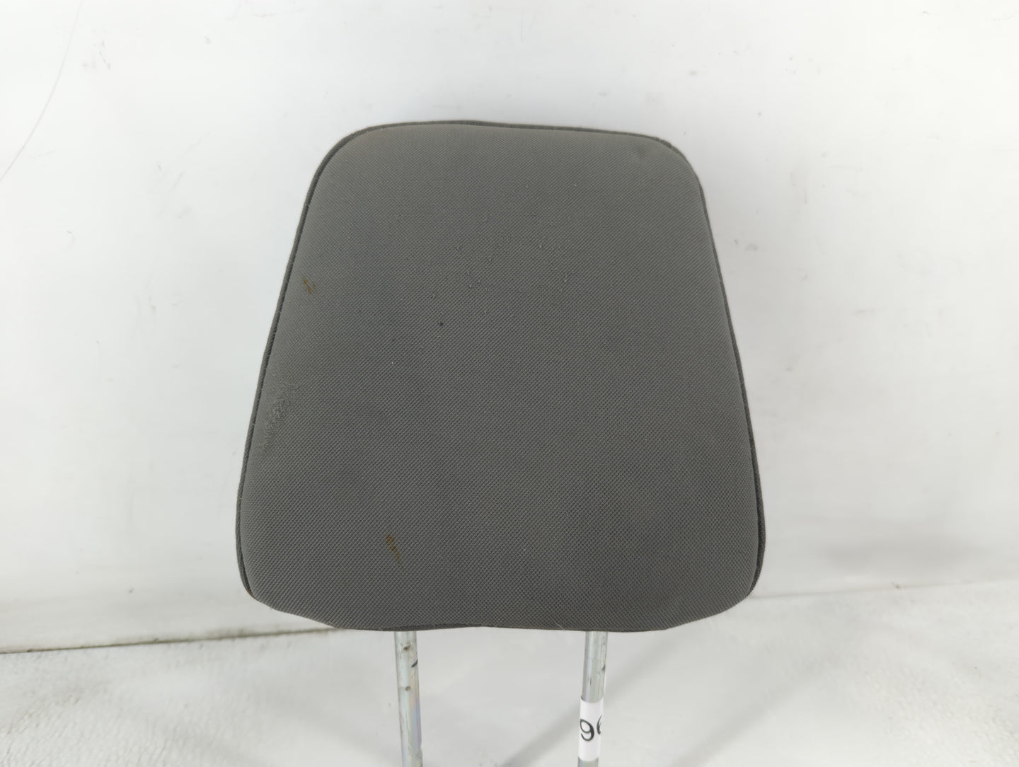 2008-2012 Jeep Liberty Headrest Head Rest Front Driver Passenger Seat Fits Fits 2008 2009 2010 2011 2012 OEM Used Auto Parts