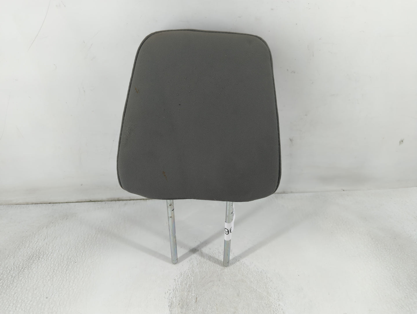 2008-2012 Jeep Liberty Headrest Head Rest Front Driver Passenger Seat Fits Fits 2008 2009 2010 2011 2012 OEM Used Auto Parts