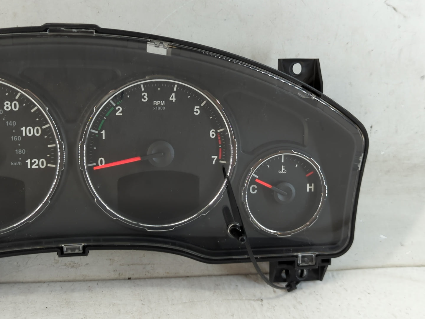 2012 Jeep Liberty Instrument Cluster Speedometer Gauges P/N:P05172921AE P0517291AE Fits OEM Used Auto Parts - Oemusedautopar