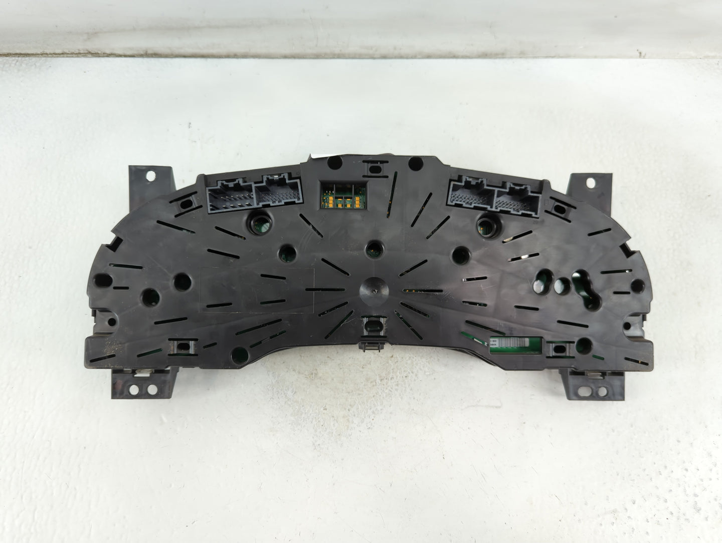 2012 Jeep Liberty Instrument Cluster Speedometer Gauges P/N:P05172920AE Fits OEM Used Auto Parts - Oemusedautoparts1.com