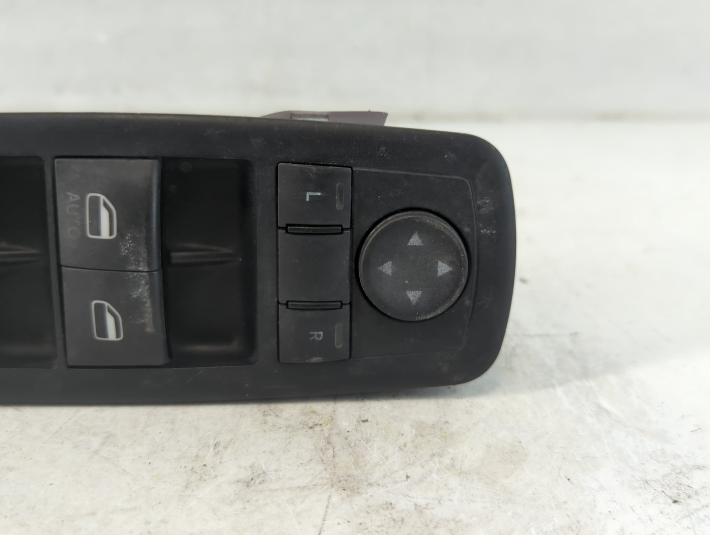 2008-2012 Jeep Liberty Master Power Window Switch Replacement Driver Side Left P/N:04602 533af Fits OEM Used Auto Parts - Oe