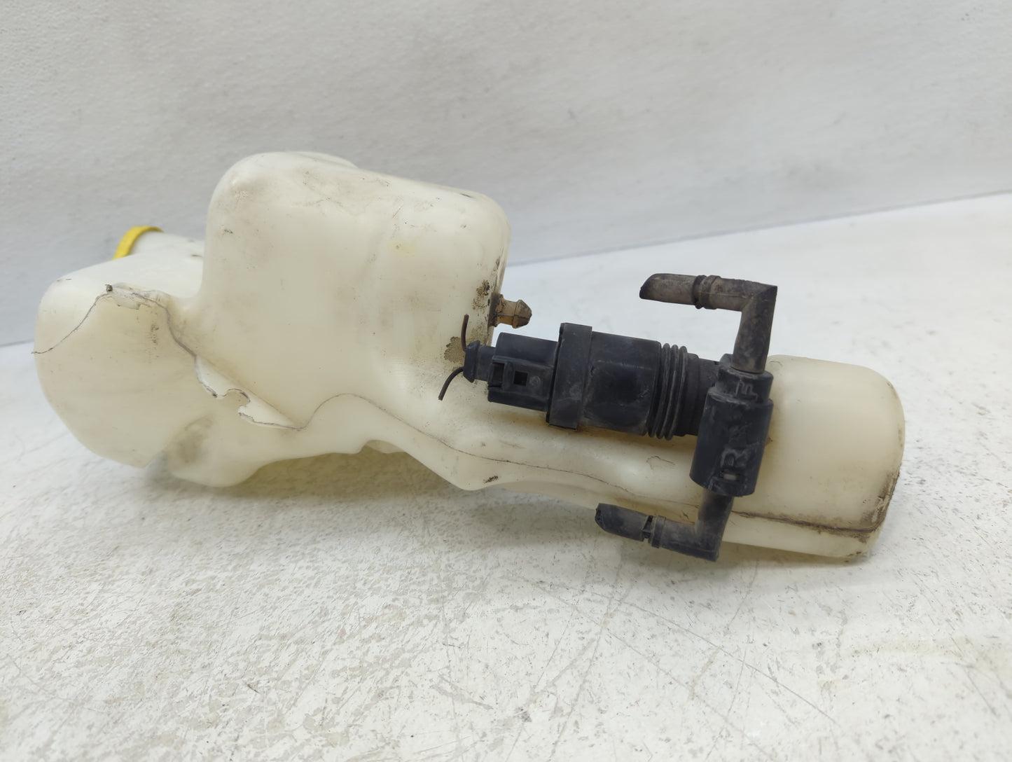 2007-2017 Jeep Patriot Windshield Washer Fluid Reservoir Bottle Oem - Oemusedautoparts1.com