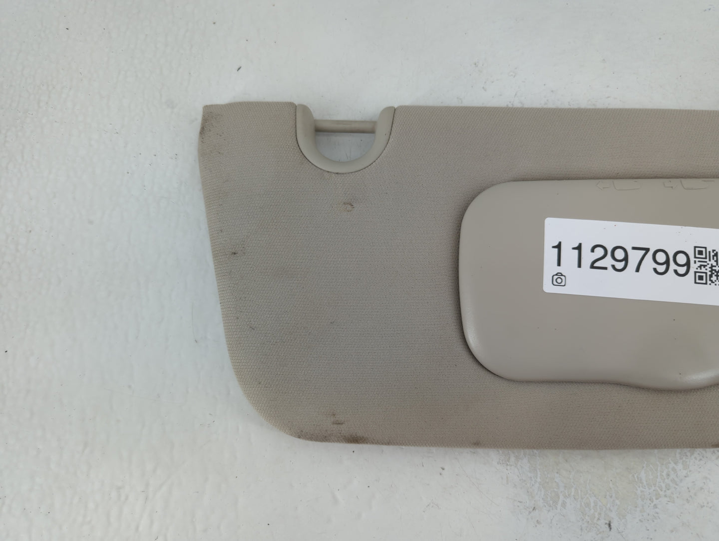 2010-2017 Jeep Patriot Sun Visor Shade Replacement Passenger Right Mirror Fits Fits 2010 2011 2012 2013 2014 2015 2016 2017 