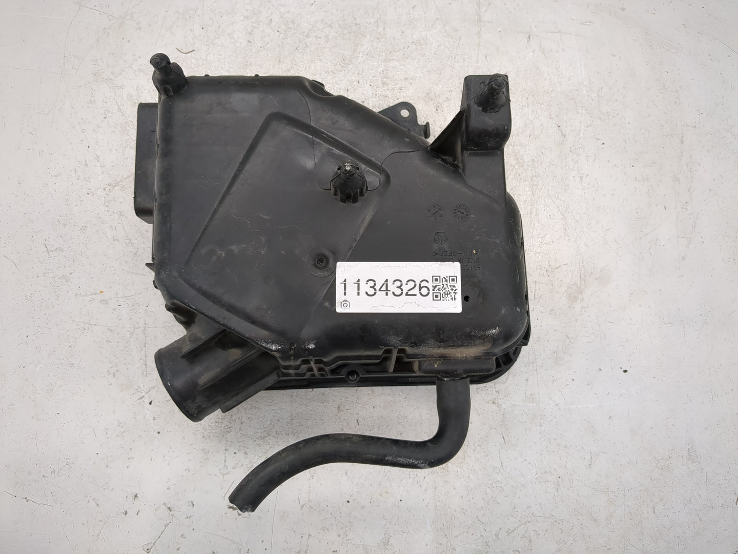 2011-2017 Jeep Patriot Air Cleaner Intake-duct Hose Tube - Oemusedautoparts1.com