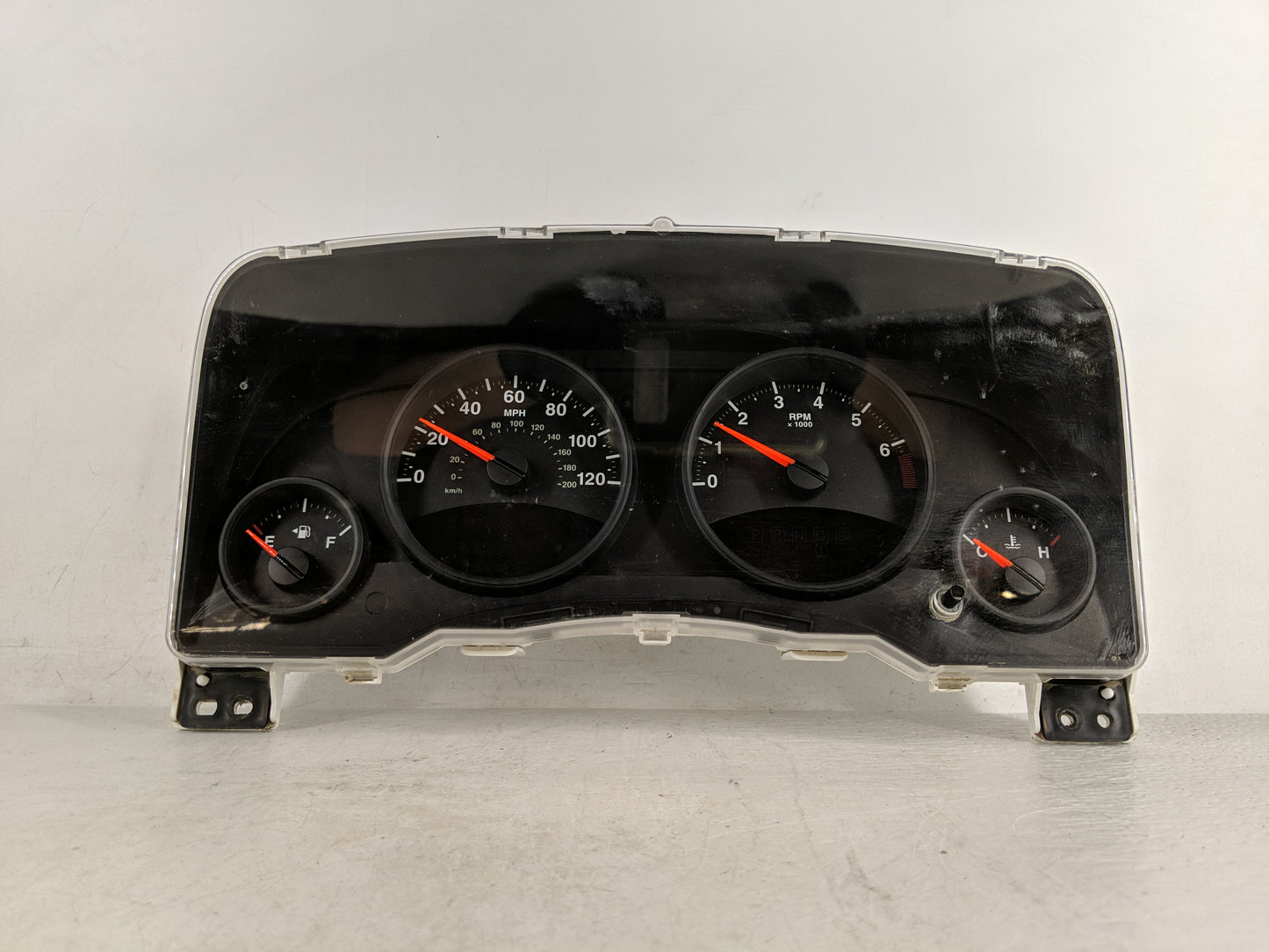 2011-2012 Jeep Patriot Instrument Cluster Speedometer Gauges P/N:68080401AE Fits Fits 2011 2012 OEM Used Auto Parts - Oemuse