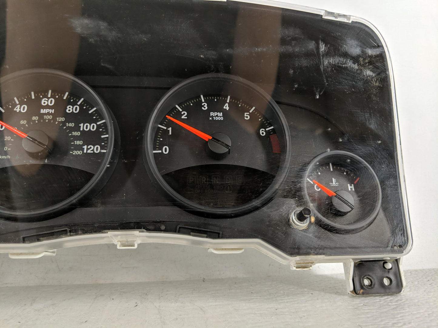 2011-2012 Jeep Patriot Instrument Cluster Speedometer Gauges P/N:68080401AE Fits Fits 2011 2012 OEM Used Auto Parts - Oemuse