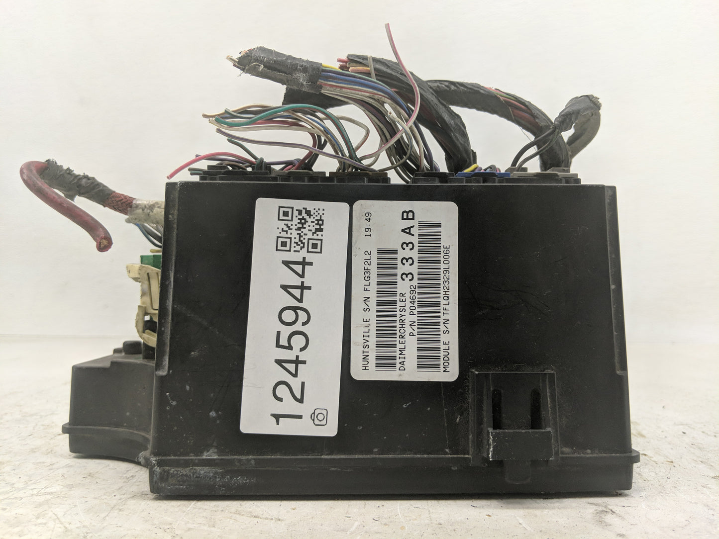 2011-2014 Jeep Patriot Fusebox Fuse Box Relay Module Tipm - Oemusedautoparts1.com